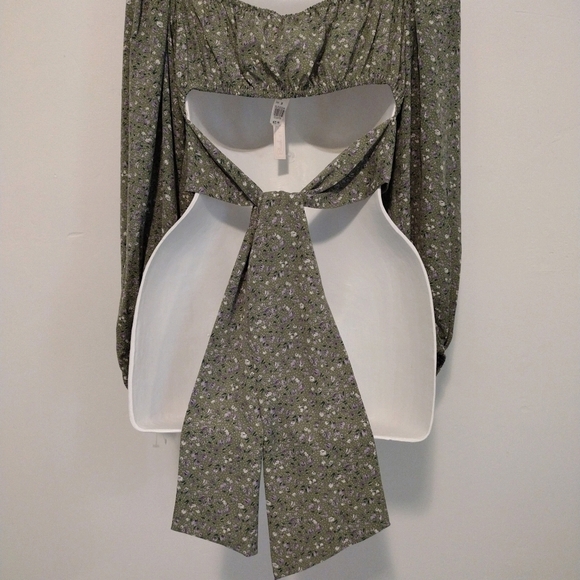 Blush BJ - Floral Sweetheart Back Ties Crop Top - Picture 10 of 15